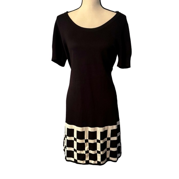 Black and white sweater knit dress size 10 short sleeve - Picture 1 of 6